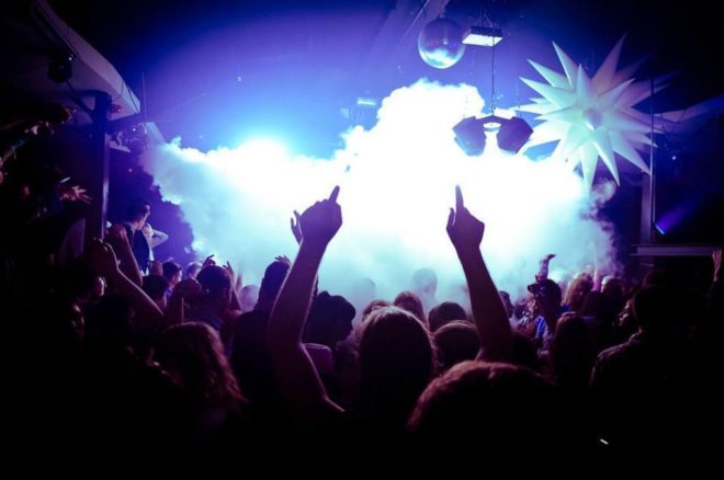 Pripremite se za novogodišnji "Old School Reunion" u Aquariusu