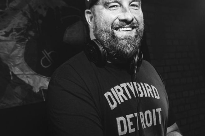 Claude VonStroke raspravlja o moći Detroita u novom mini dokumentarcu