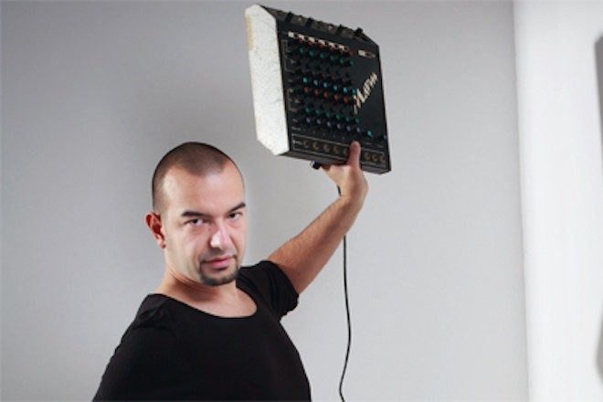 Premijera: KiNK i DJ Elon