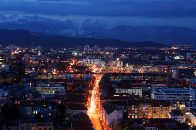 Esencijalno: Electro City Ljubljana